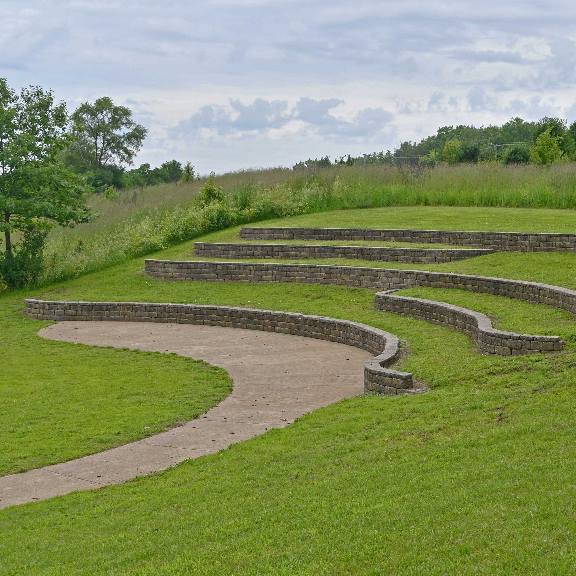 An exterior view of the visitor center at Lake Renwick.