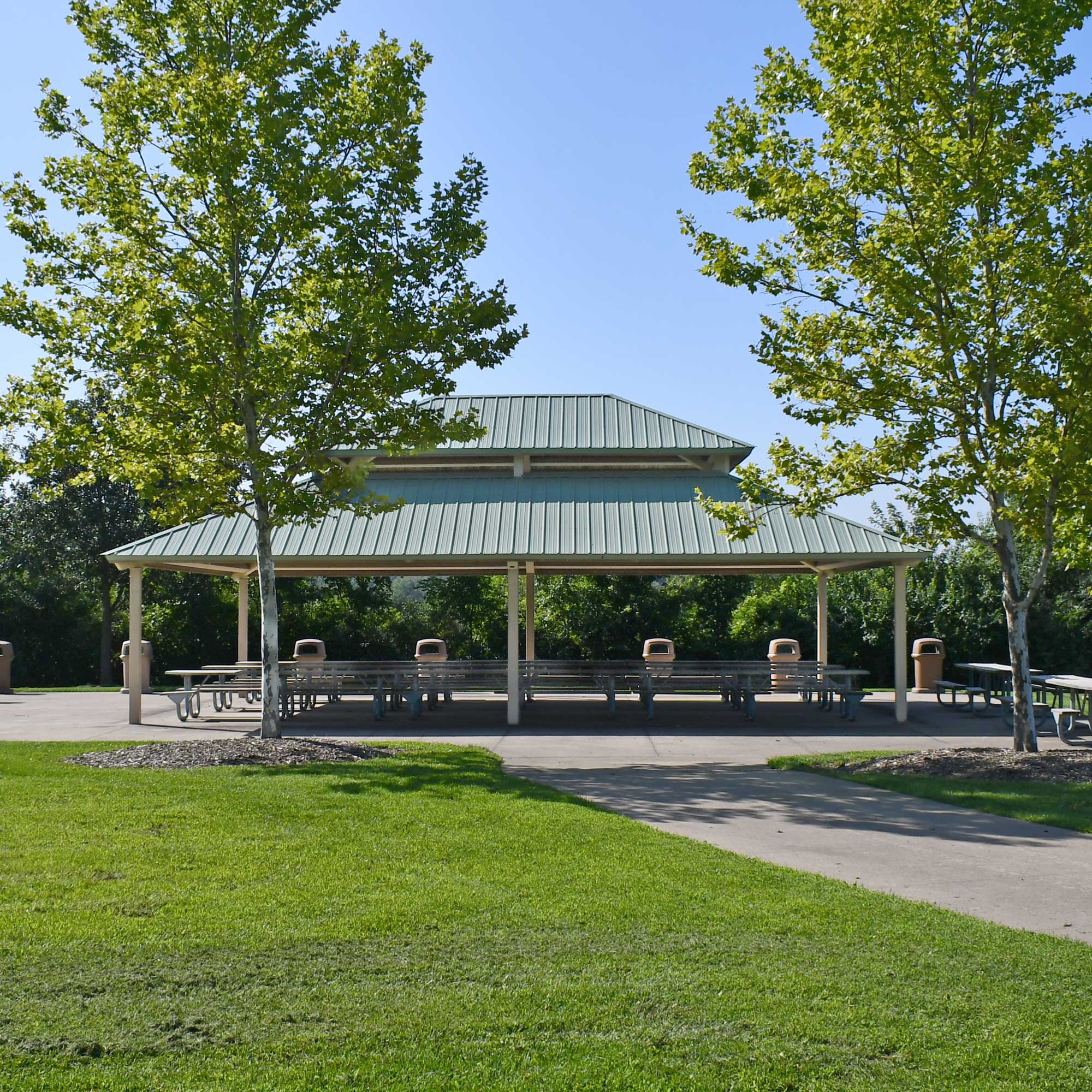 The shelter at Messenger Woods