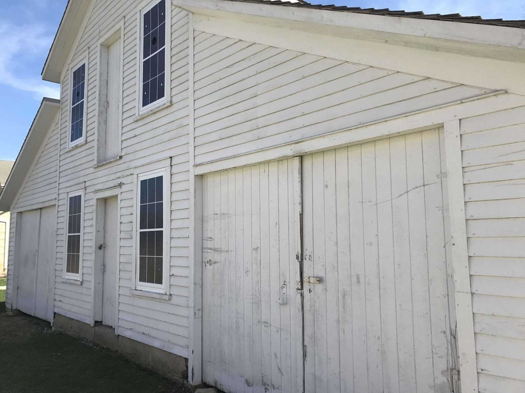 Close-up of a historic building at Riverview Farmstead.