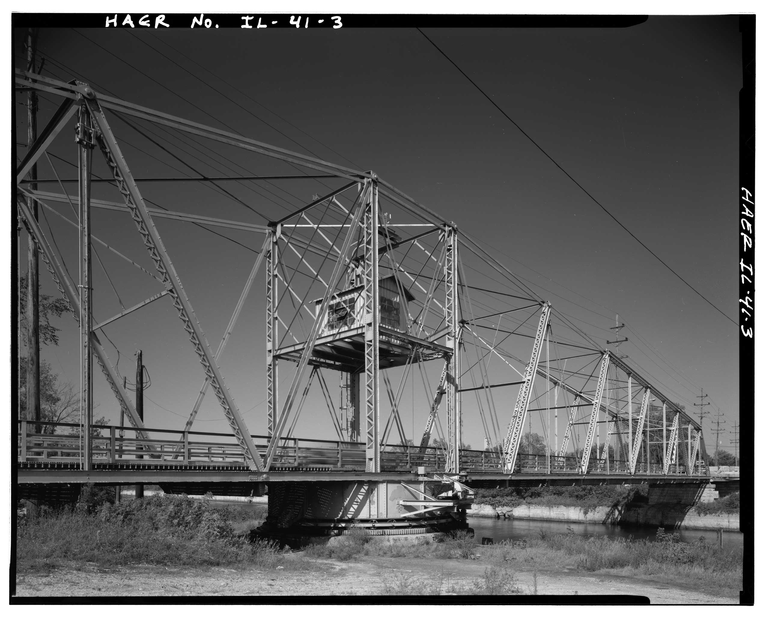 The bridge on the canal.